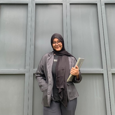 AZKIA SOFIE WULANDARI