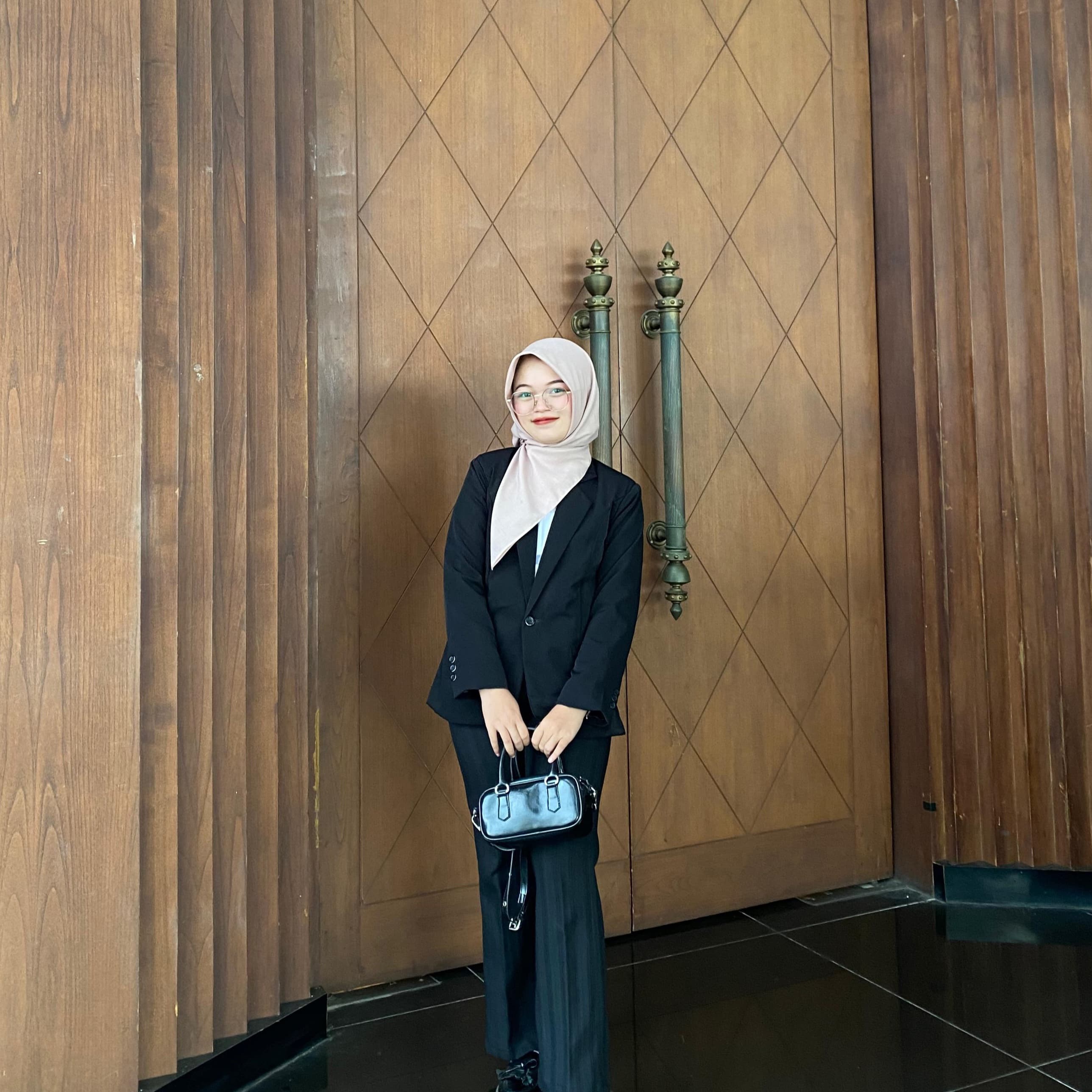 INTAN AYU RAHMAWATI