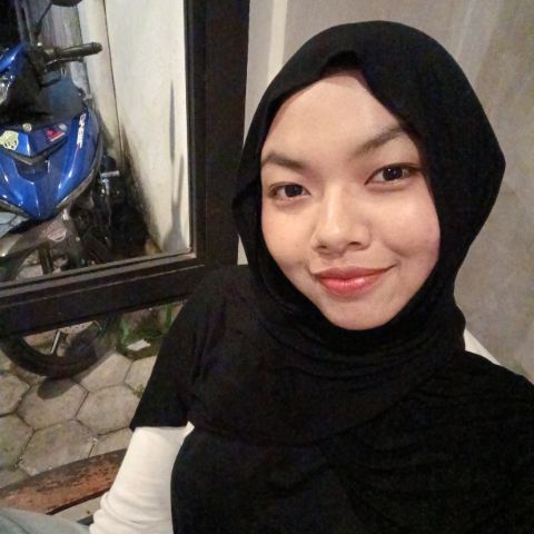 NAJMA PUTRI TALEVY
